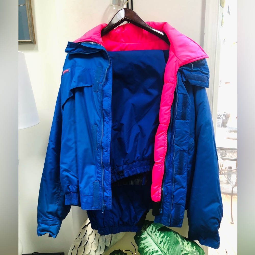 90’s Columbia Blue Ski suit Jacket with Pink Lining and pants ⛷️⛷️